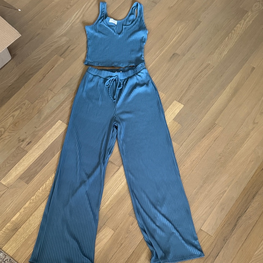 Pink Lily Teal Ribbed Set